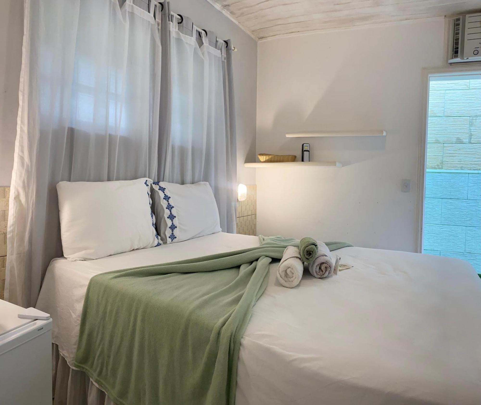 Suites Caminho Do Mar Vila do Abraao Ngoại thất bức ảnh